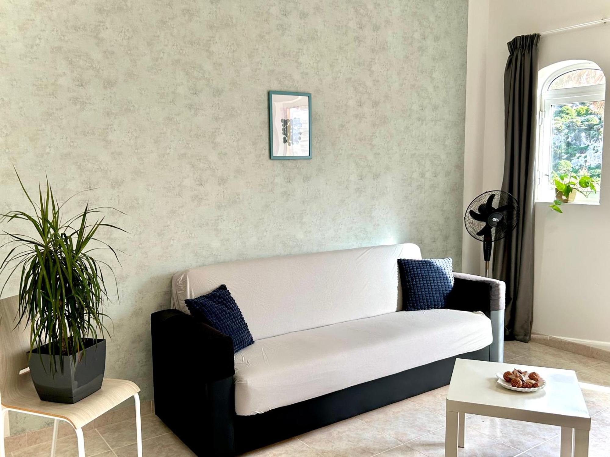 Arzella Apartments Xlendi Stylish Stay Near Beach Local Eats Eksteriør bilde