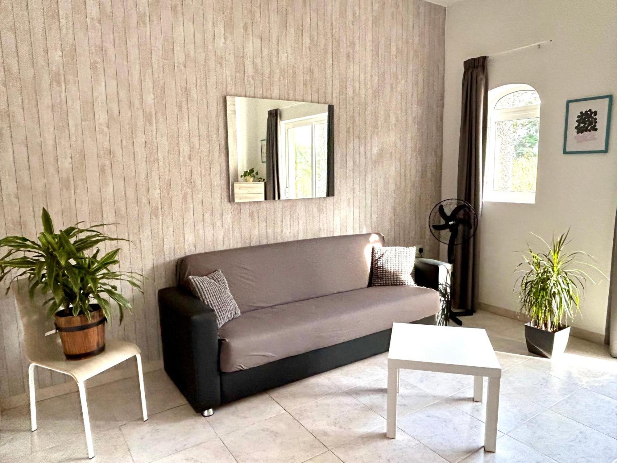 Arzella Apartments Xlendi Stylish Stay Near Beach Local Eats Eksteriør bilde