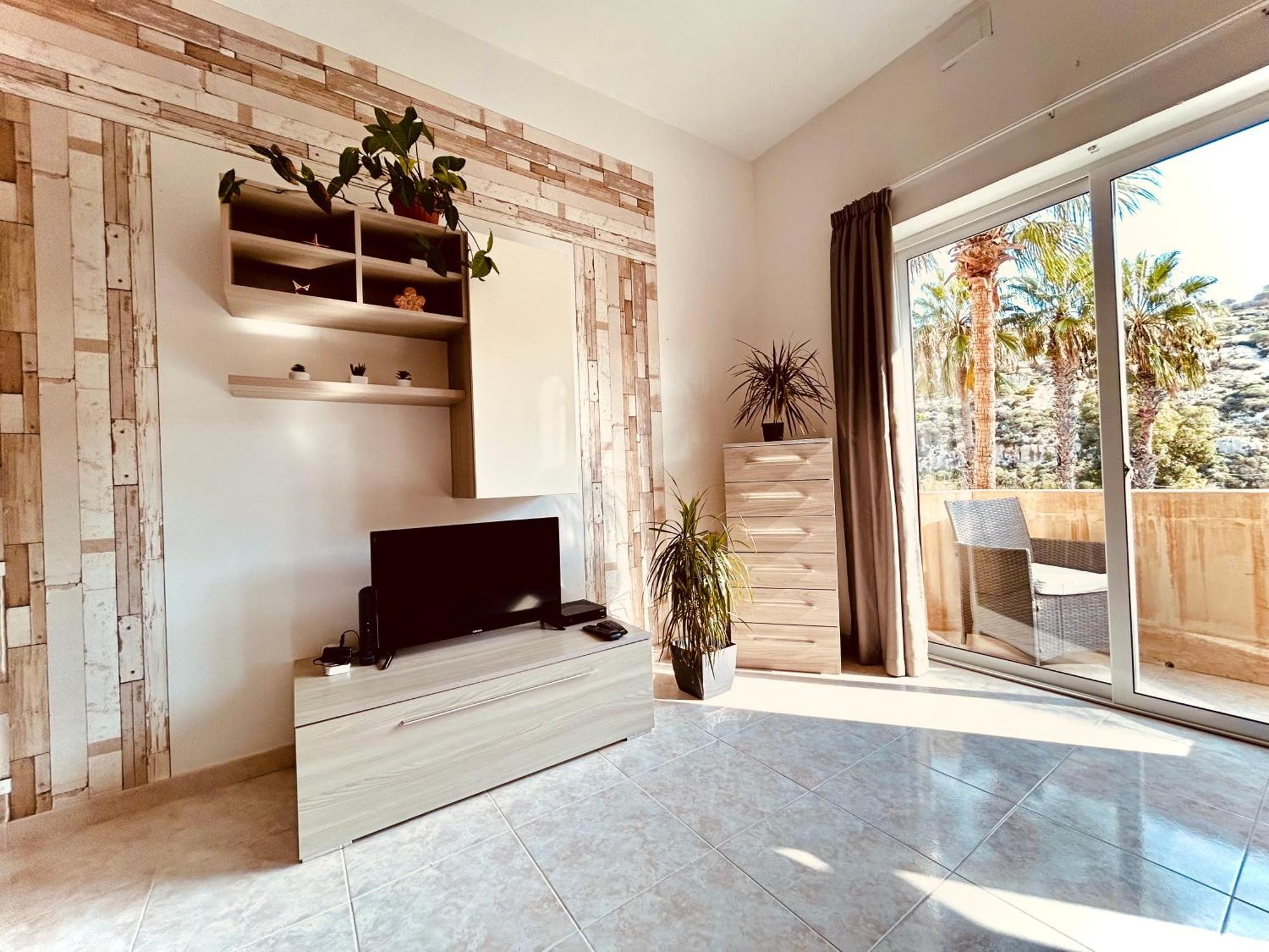 Arzella Apartments Xlendi Stylish Stay Near Beach Local Eats Eksteriør bilde