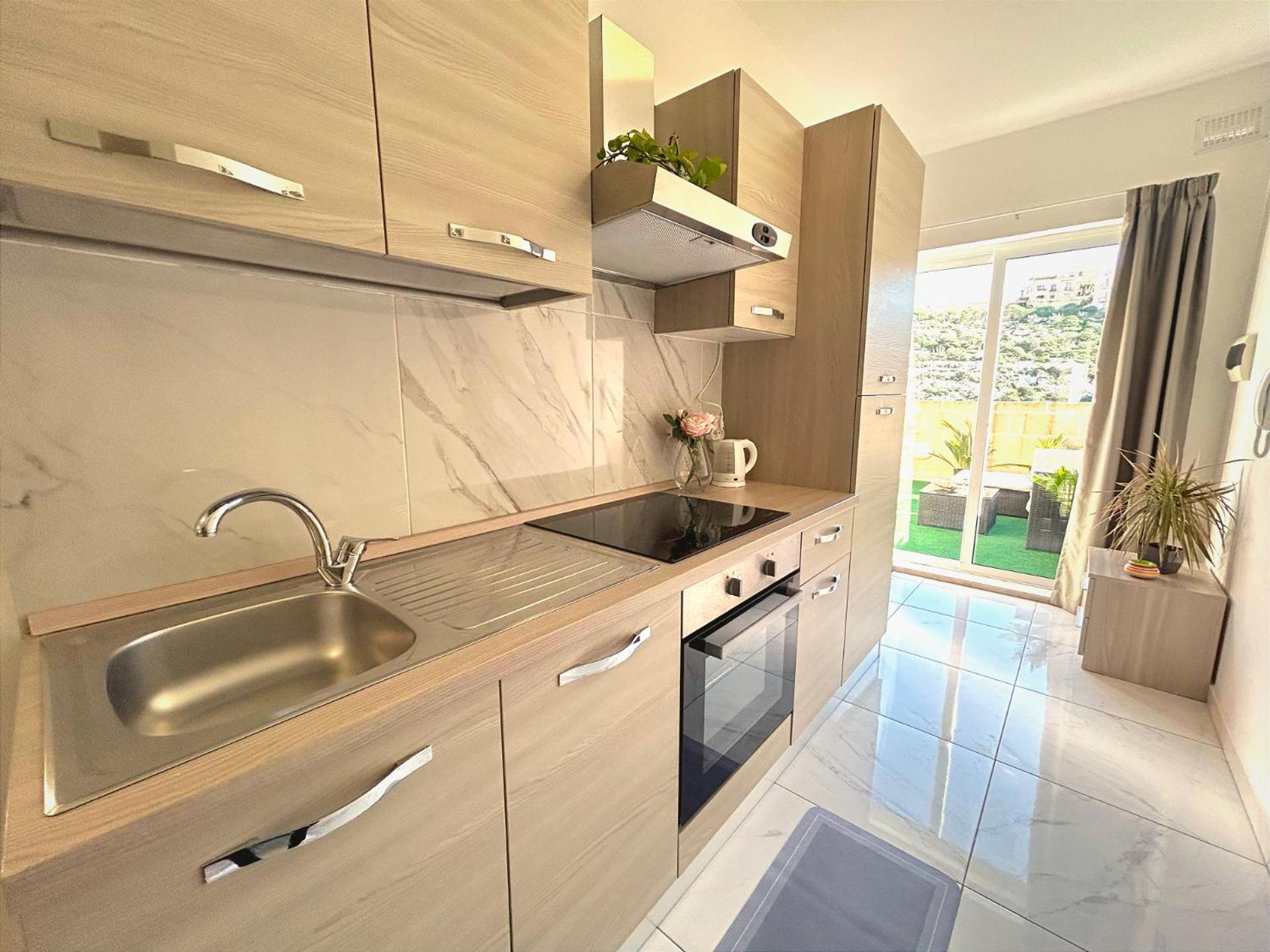 Arzella Apartments Xlendi Stylish Stay Near Beach Local Eats Eksteriør bilde