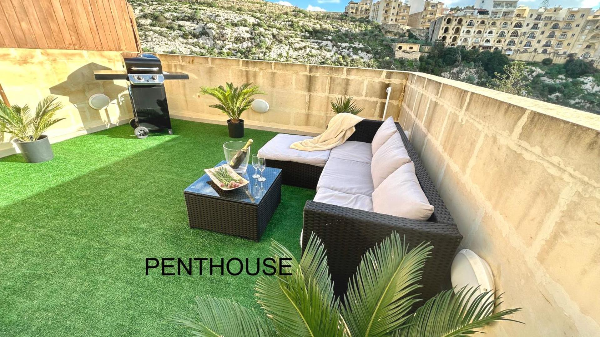 Arzella Apartments Xlendi Stylish Stay Near Beach Local Eats Eksteriør bilde